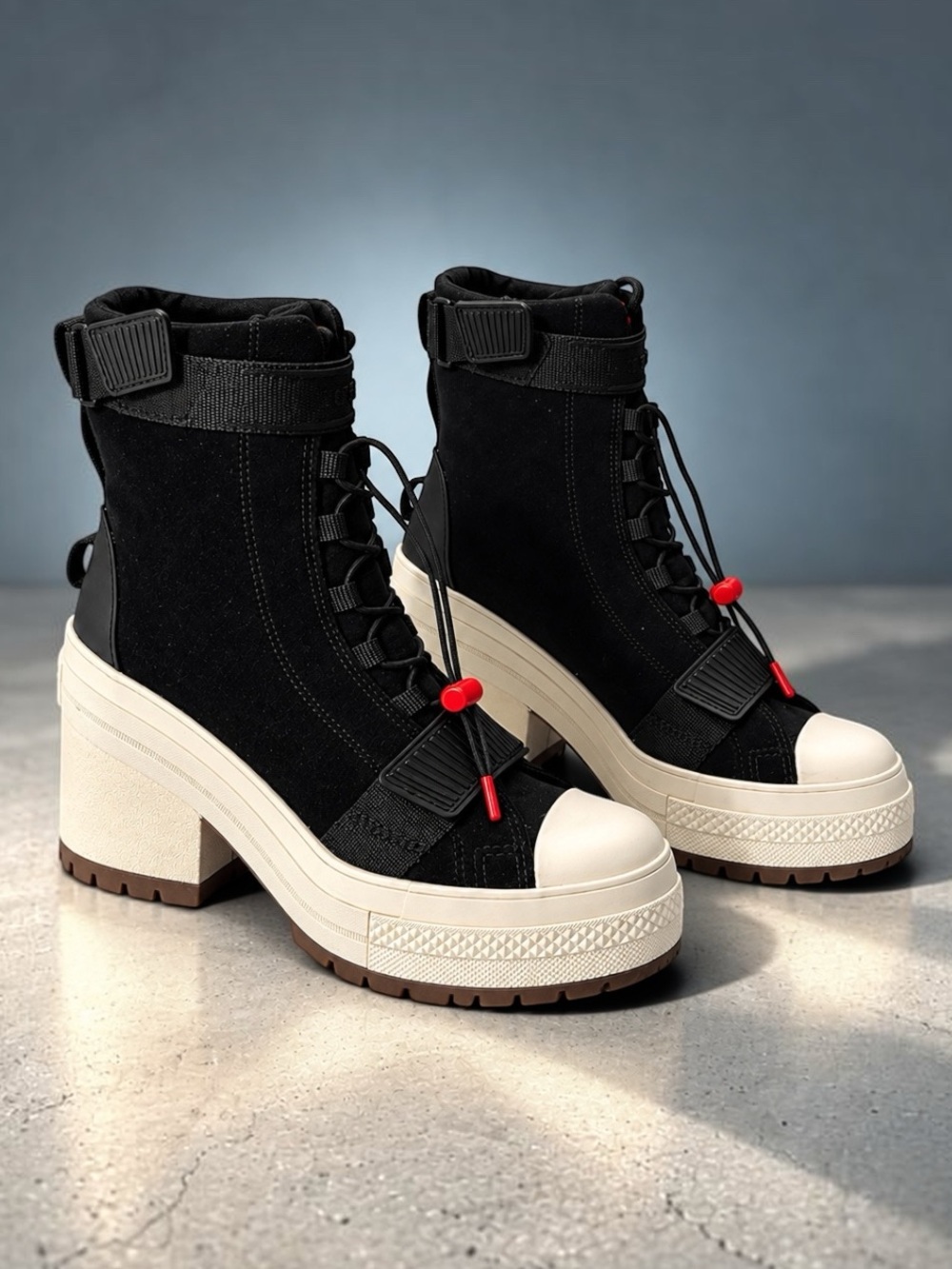 Converse Chuck Taylor All Star GR82 Extra High Platform Boots Women’s 7.5